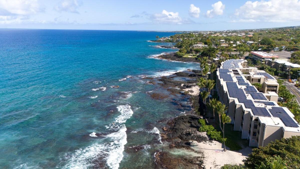 Oceanfront 1 Bedroom 2 Bathroom With Large Lanai - Kona Bali Kai 218 Kailua-Kona Exterior photo